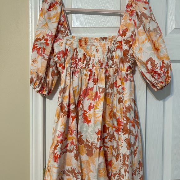 Abercrombie & Fitch Floral Puff-Sleeve Midi Dress in Cream, Rust, Mustard - Picture 2 of 3